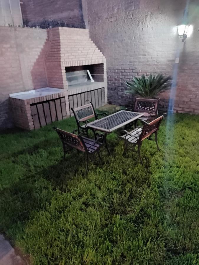 Casa En Con Piscina * Mendoza