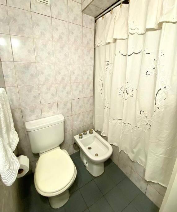 Apartamento Duplex Con Terraza Y Cochera Para Auto, No Camioneta! Mendoza