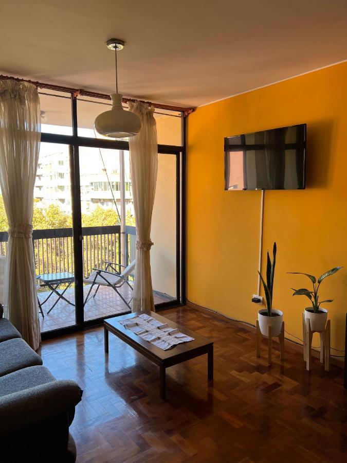 Departamento En Pleno Centro Con Cochera Apartamento *