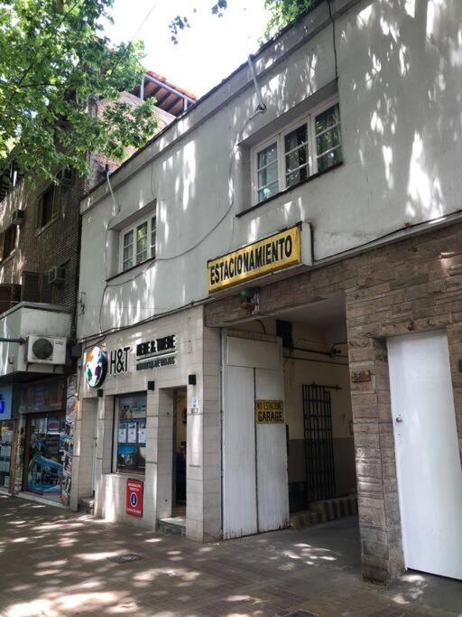 Departamento Centrico - Con Opcion De Cochera- Apartamento
