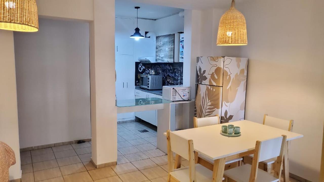 Peatonal Y San Martin Monoambiente Apartment