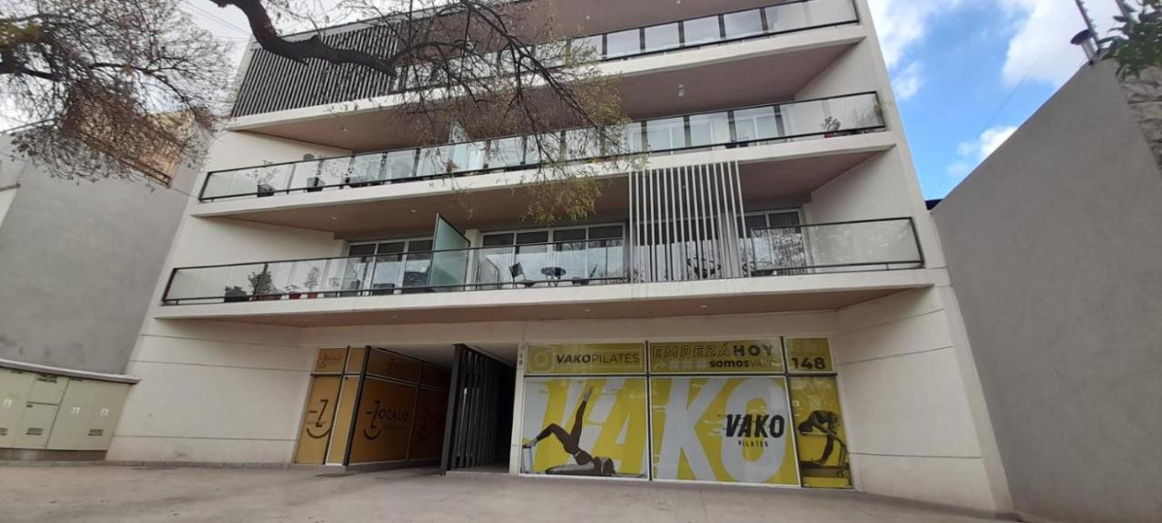 Hermoso Departamento Muy Bien Ubicado, Cercano Calle Aristides * Mendoza