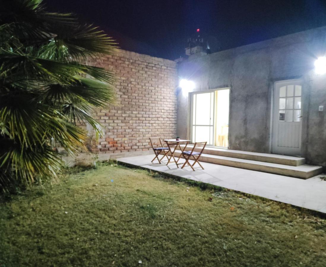 Departamento Con 2 Y Patio En El Centro De