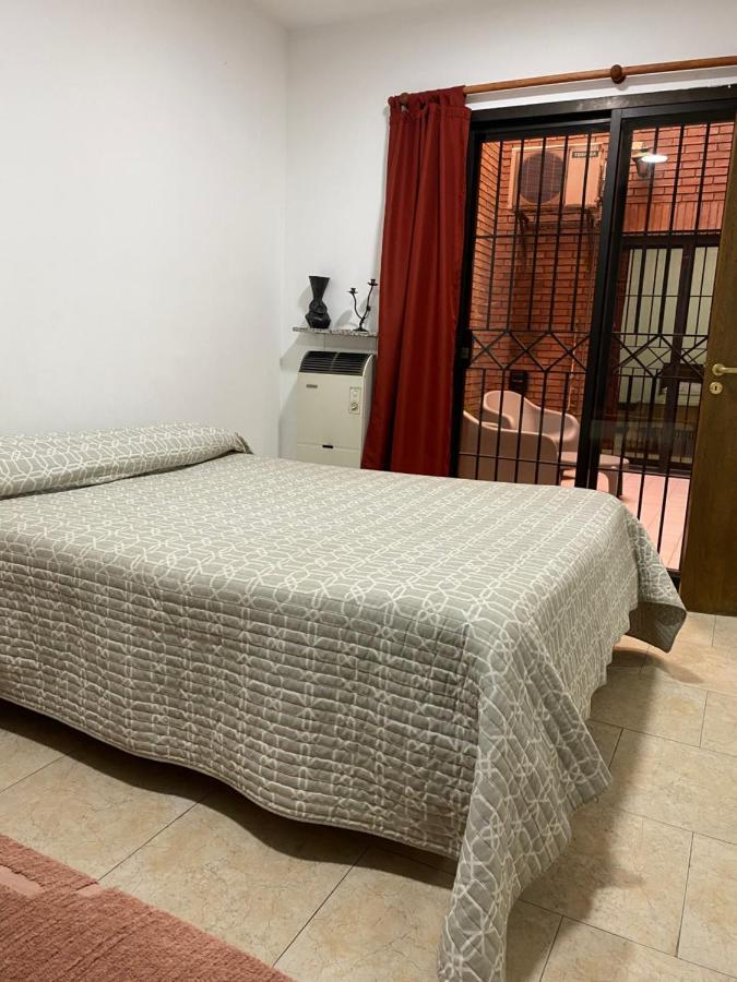 Excelente Y Amplio Dpto 3 C Cochera Privada