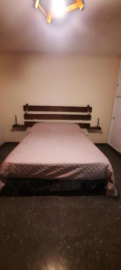 - Departamento * Mendoza