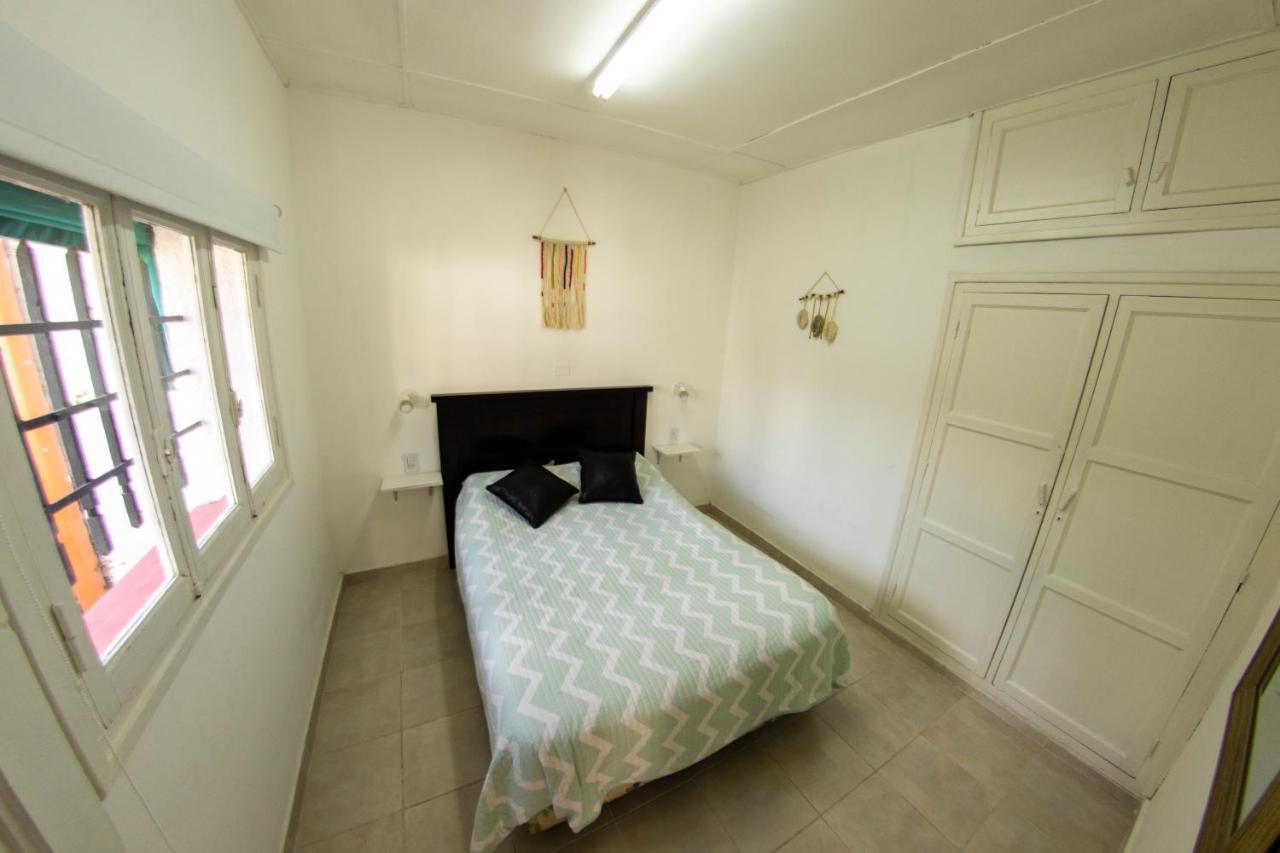 La Casita De *