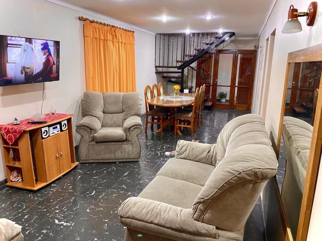 Сasa de vacaciones Casa En Quinta Seccion. Ciudad Mendoza