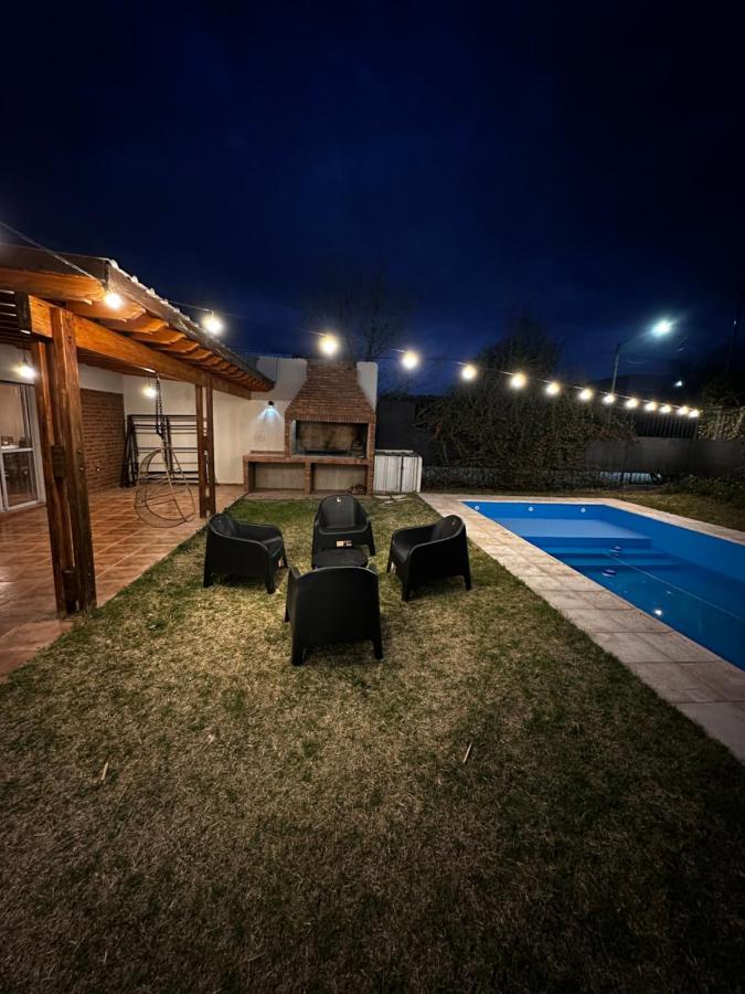 Casa Entre Vinas Y Montana Mendoza