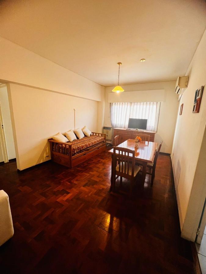 Departamento En 9 De Julio Y Peatonal- Nuevo Con Cochera Propia Apartamento
