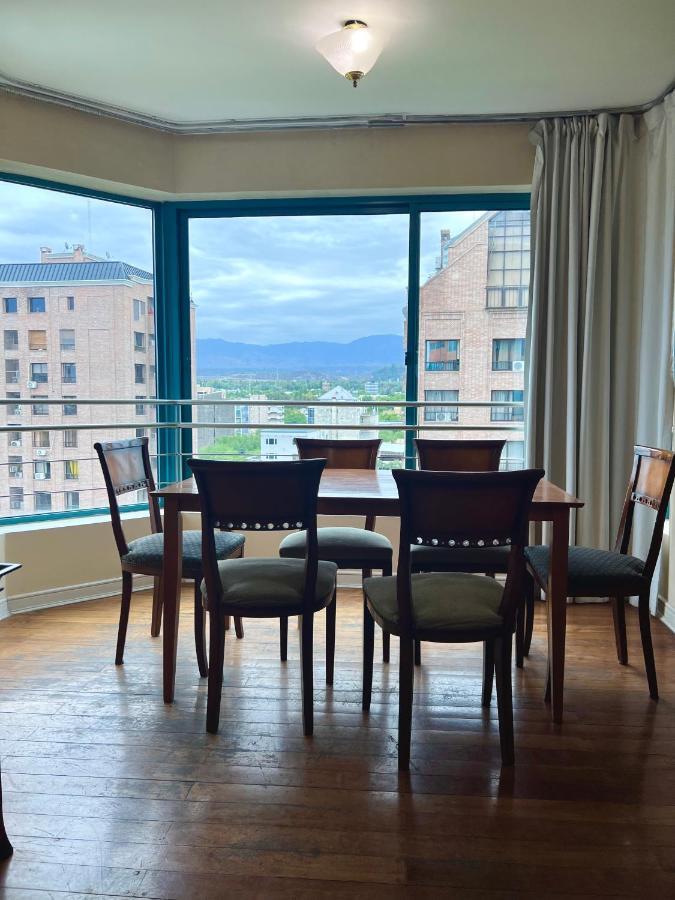 Apartamento Lujoso Departamento En La Mejor Ubicacion De La Ciudad De Con Vista A La Montana *