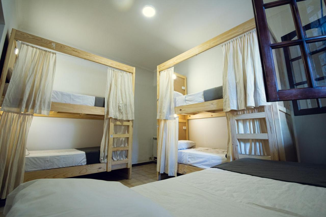 Hostal Fuxia House