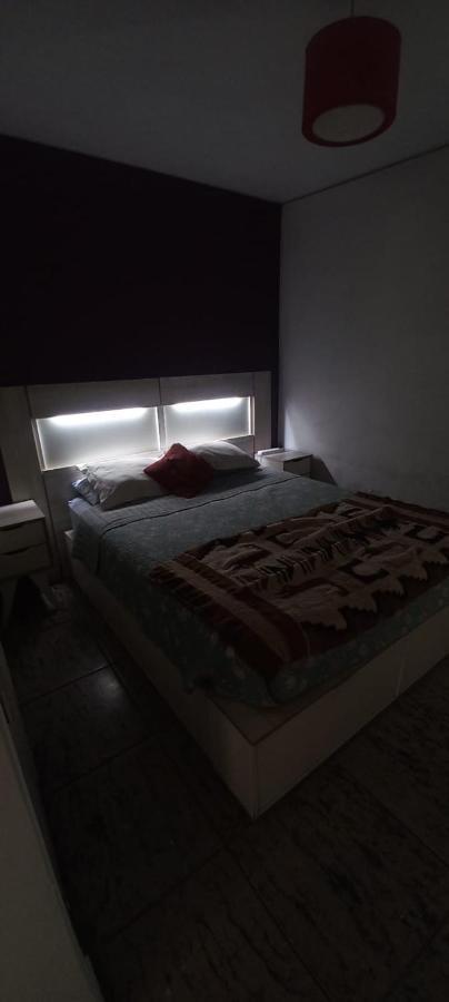 Apartamento Departamento Centrico Y Silencioso Con Patio Privado