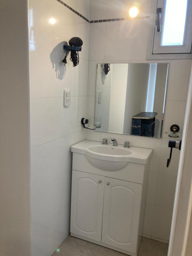 Apartamento Departamento En 5° Seccion, A Metros De Bares, Buses, Centro Mendoza