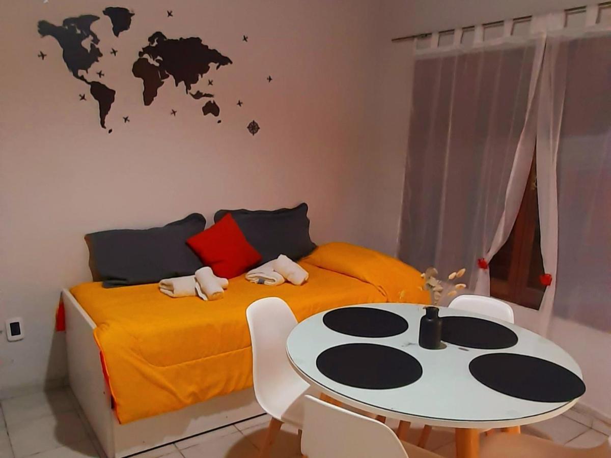 Departamento Ideal Turistas, Centro Mendoza, Ubicacion Perfecta Y Parking Privado A 100 Mts *