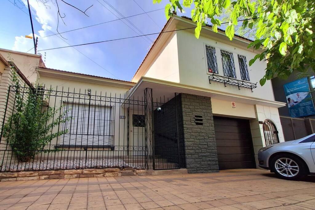 Сasa de vacaciones Lipa House Mendoza. *