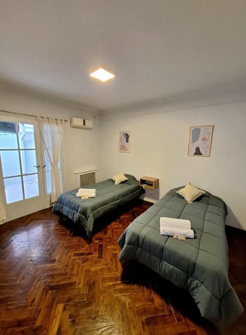 Lipa House Mendoza. * Mendoza