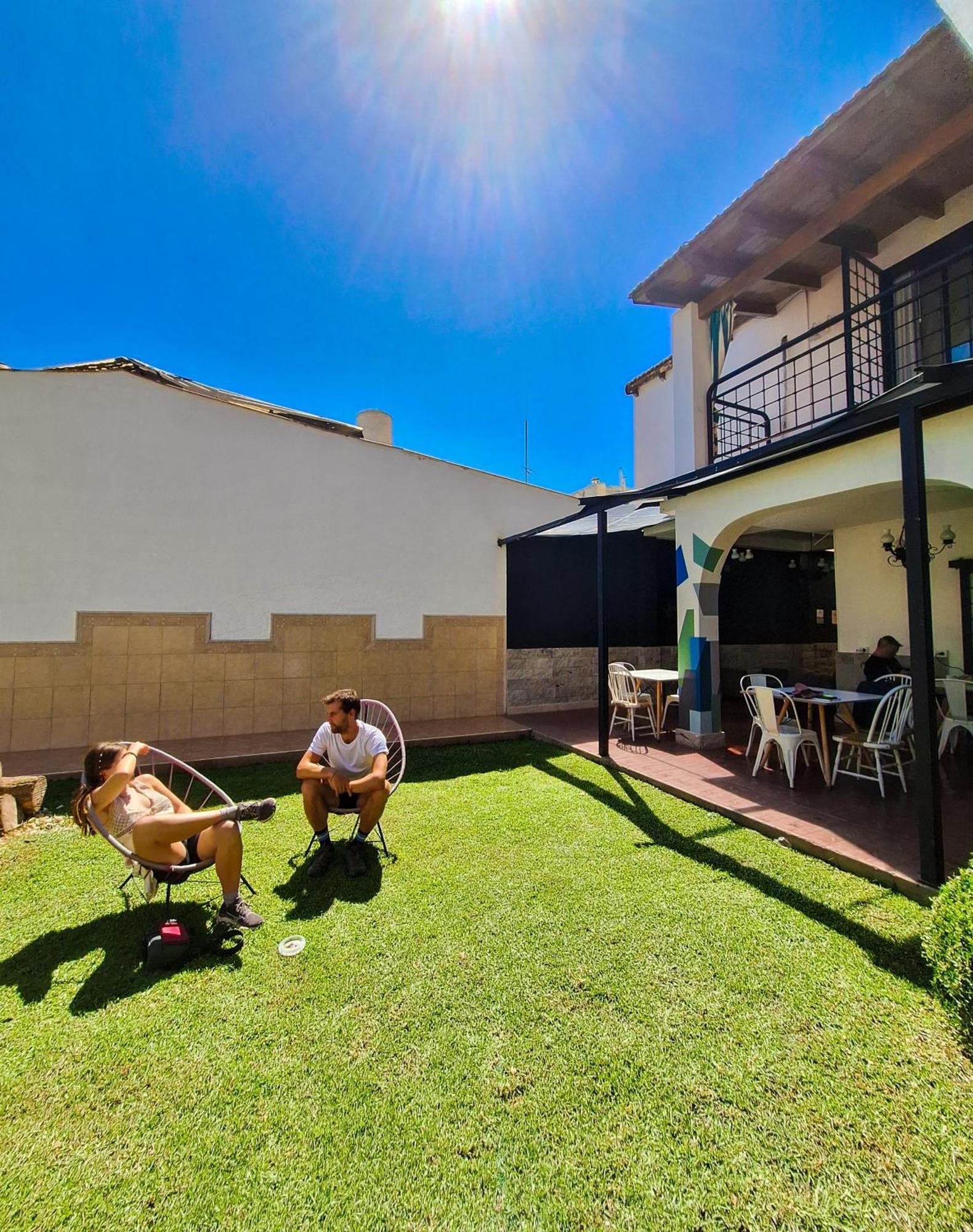 Hostal Fuxia House Mendoza