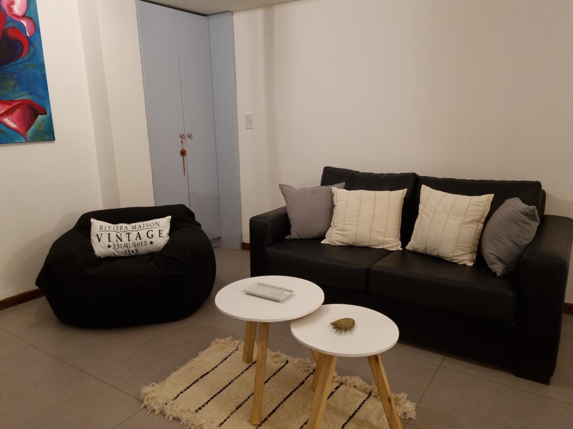 Casa Vimont Con Cochera Propia *