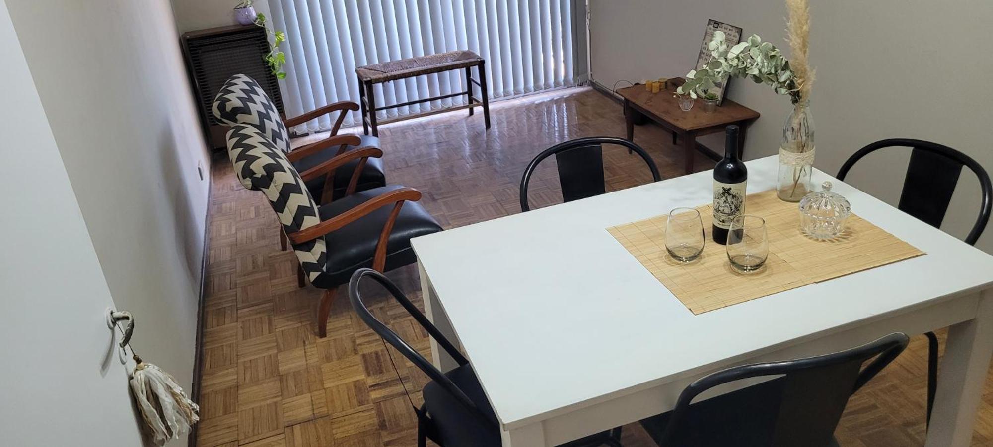 Es Montana, Paz Y Malbec Apartamento *