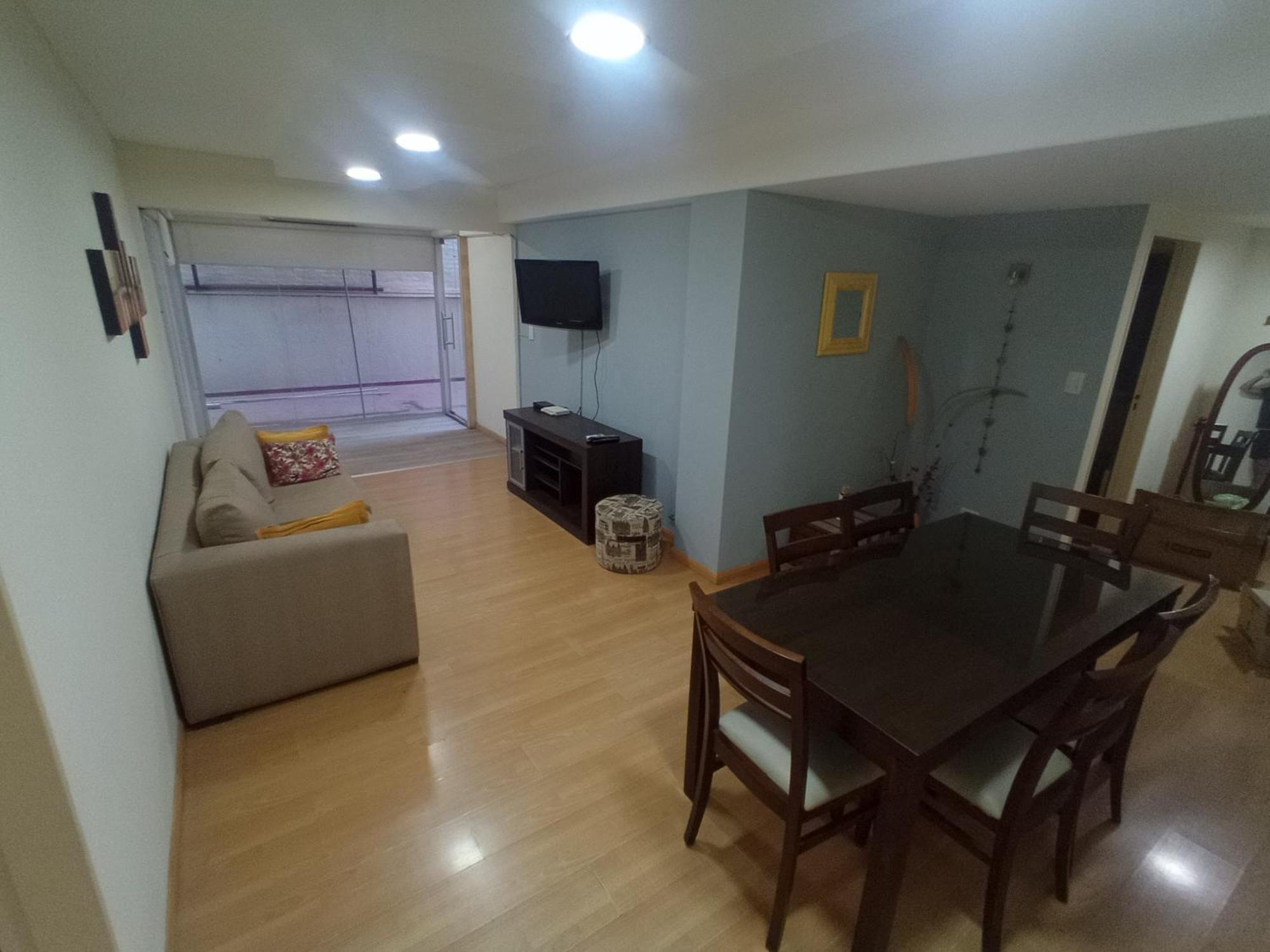 Departamento Peatonal Sarmiento Apartamento *