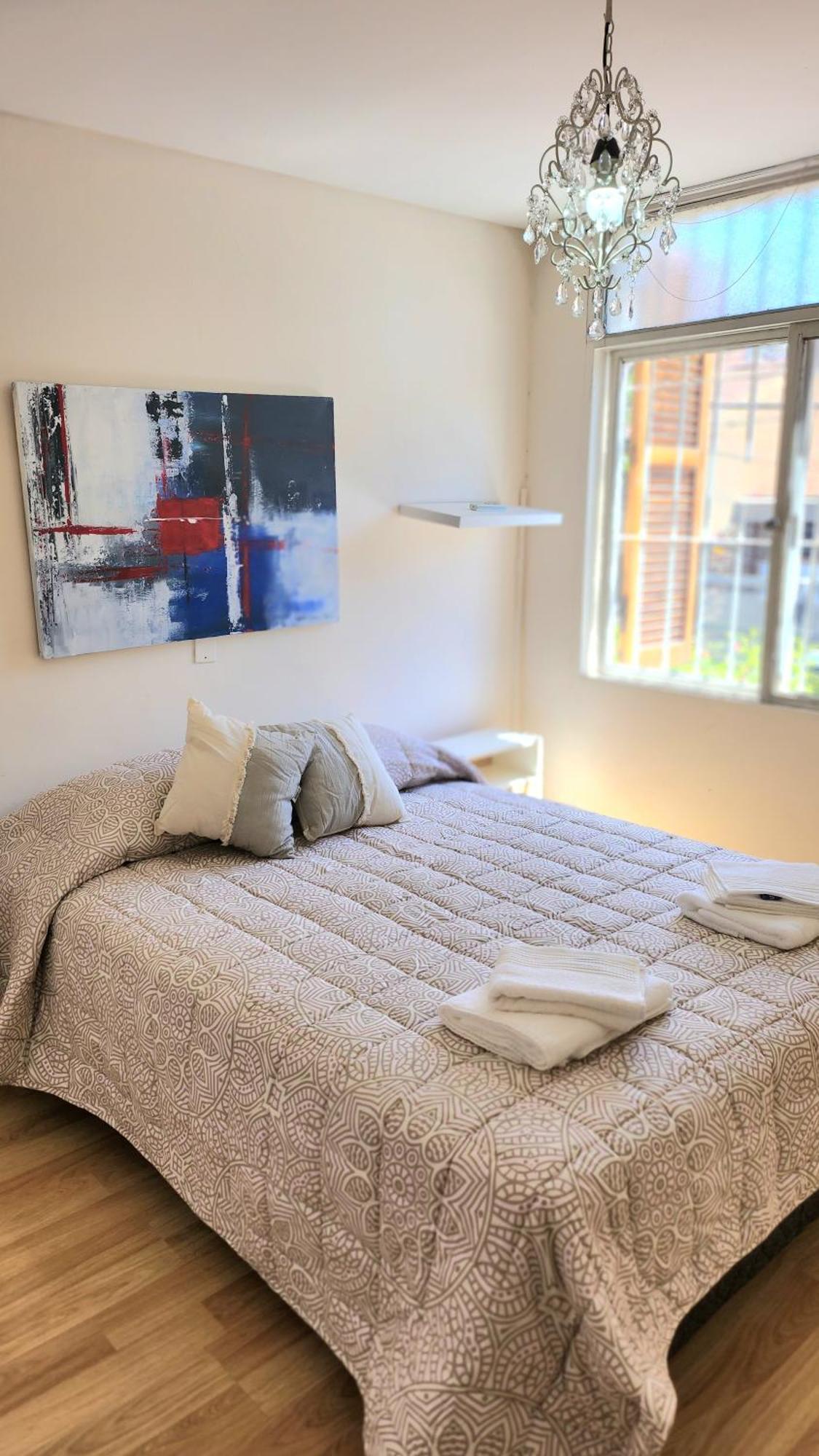 Apartamento Departamento Comodo De Dos A 3 Km Del Centro *