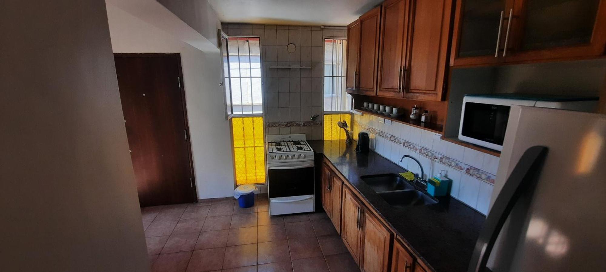 - Departamento