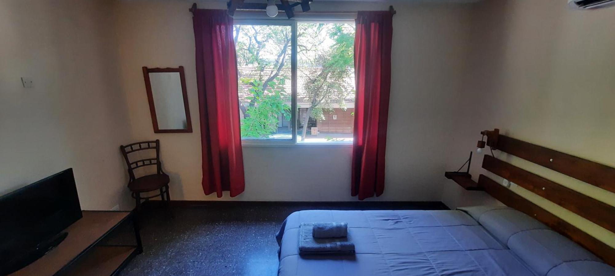 - Departamento * Mendoza