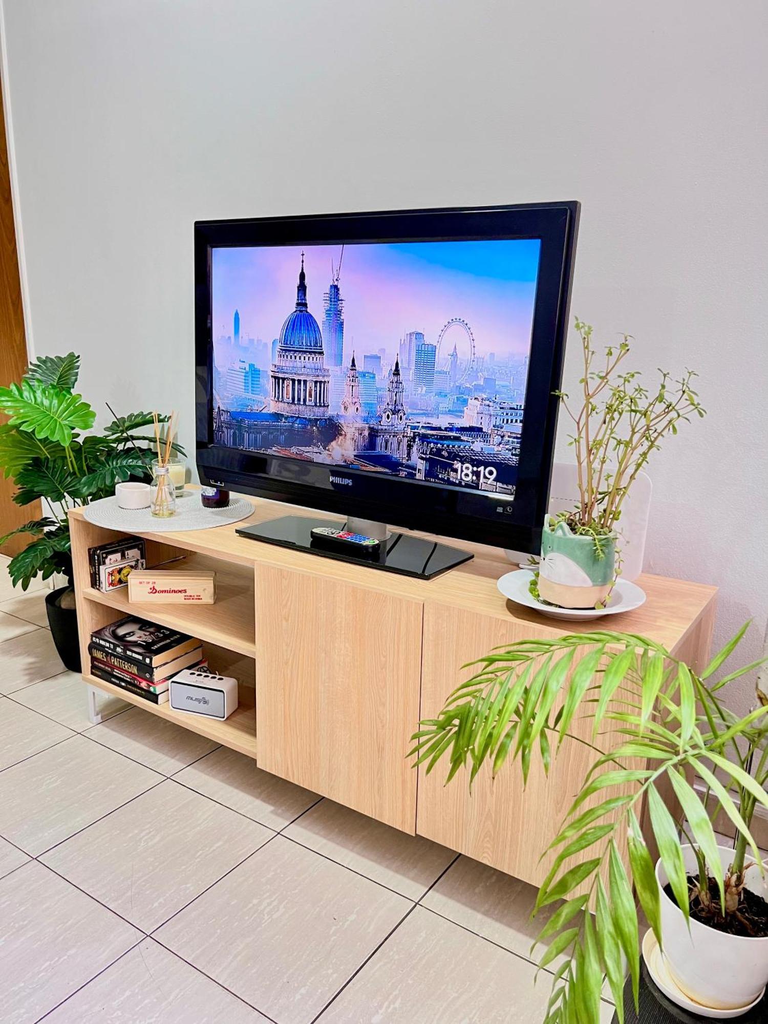 Apartamento Departamento De 2 Dormitorios, Excelente Ubicación *