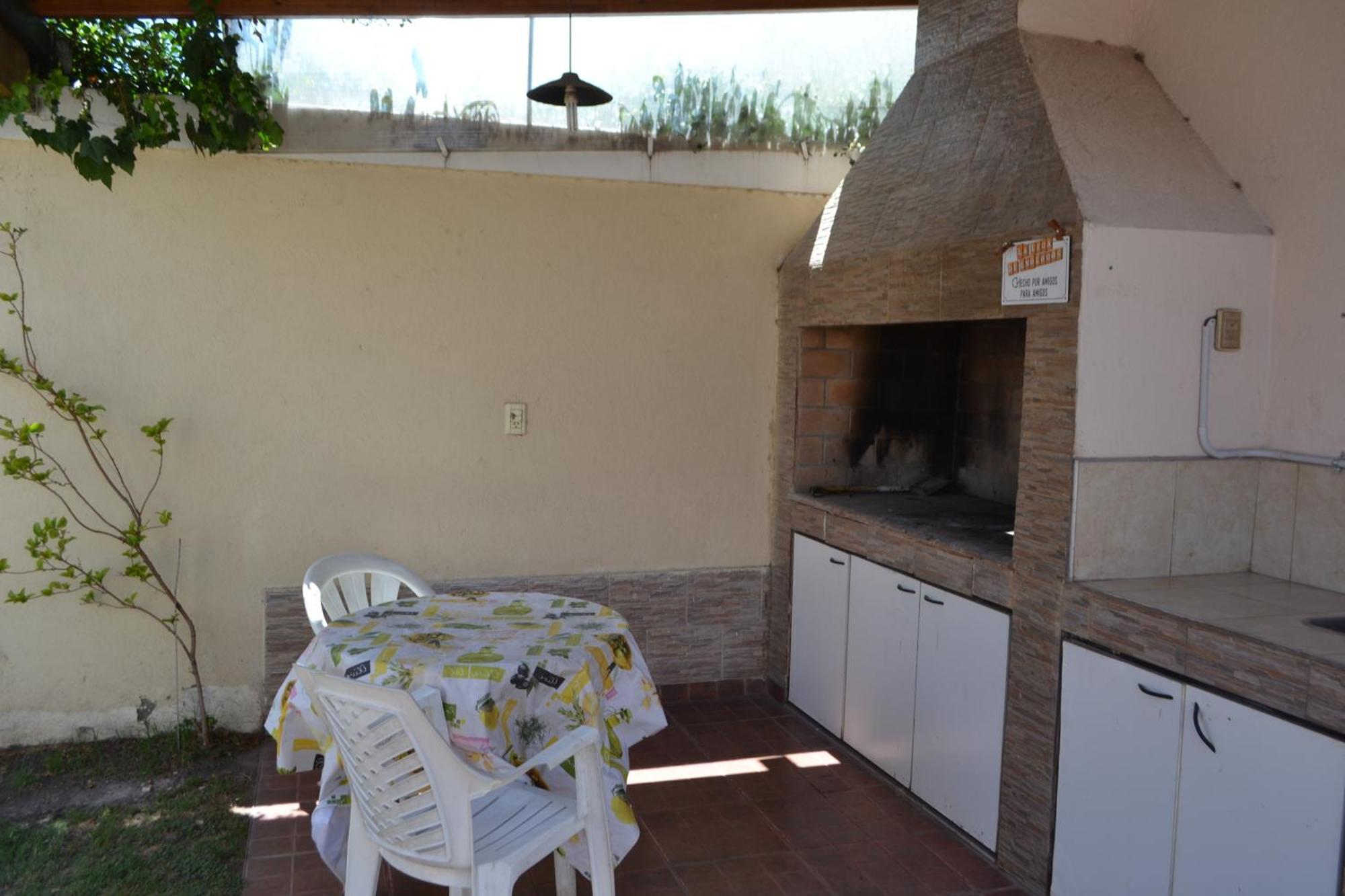 Casa Ideal Hasta 7pax Con Cochera Propia * Mendoza