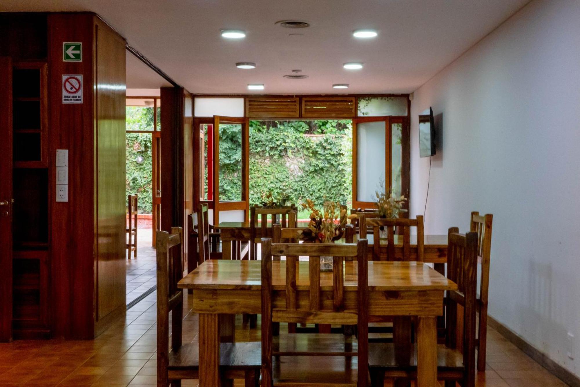 Pensión Casa Roble