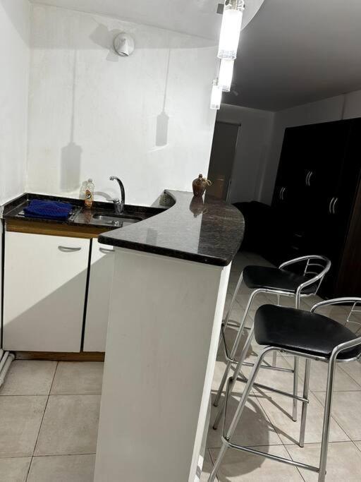 Apartamento Monoambiente En Capital De Mza