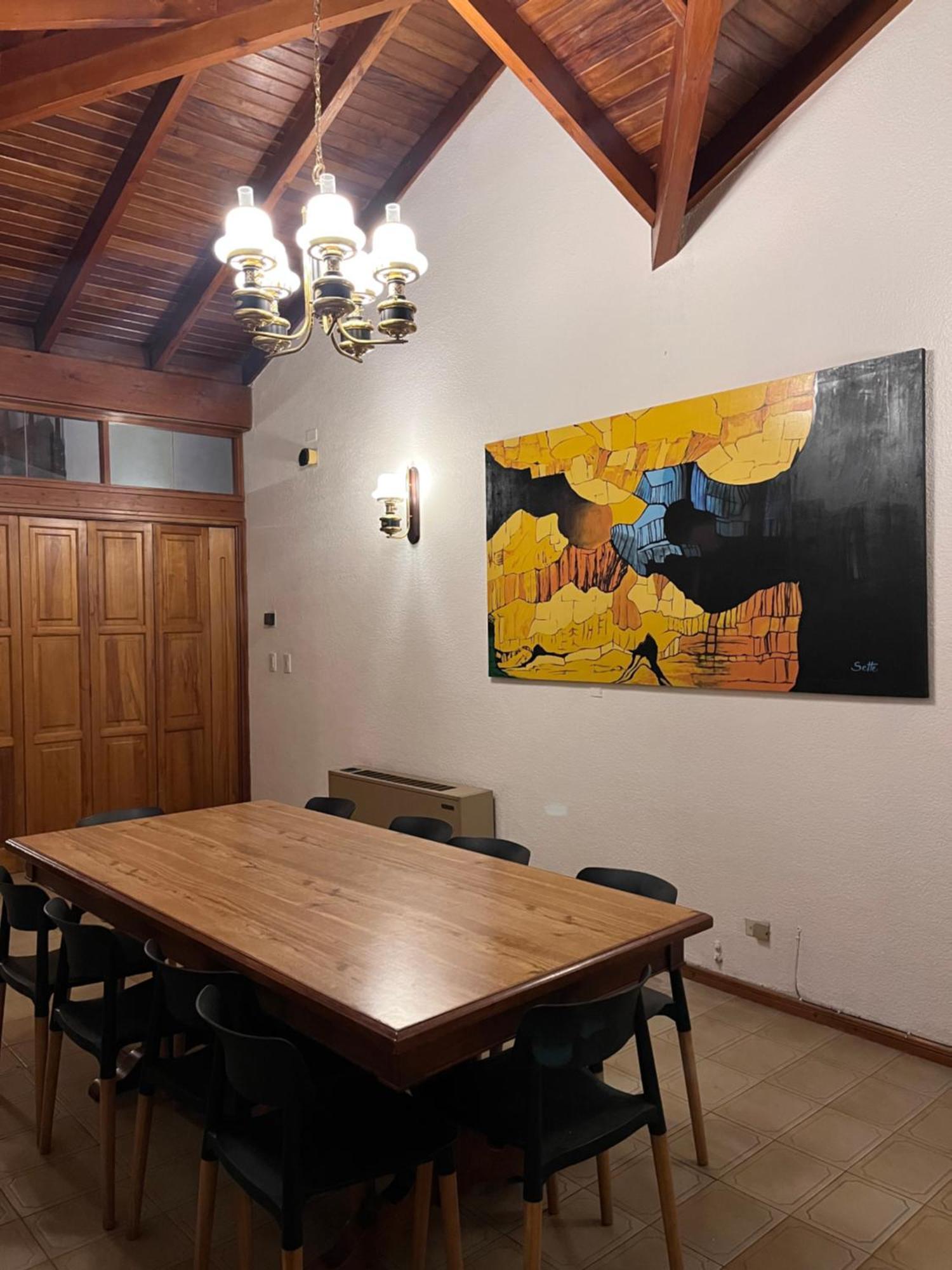 Valentino House Piscina Internet Parking Desayuno Holiday home