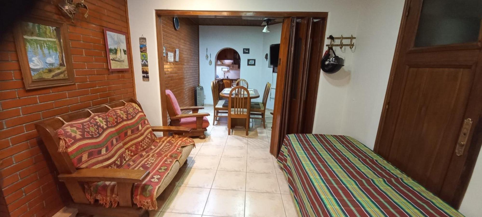 Apartamento Casa Comoda Y Centrica O Depto 1º Piso Con Terraza *