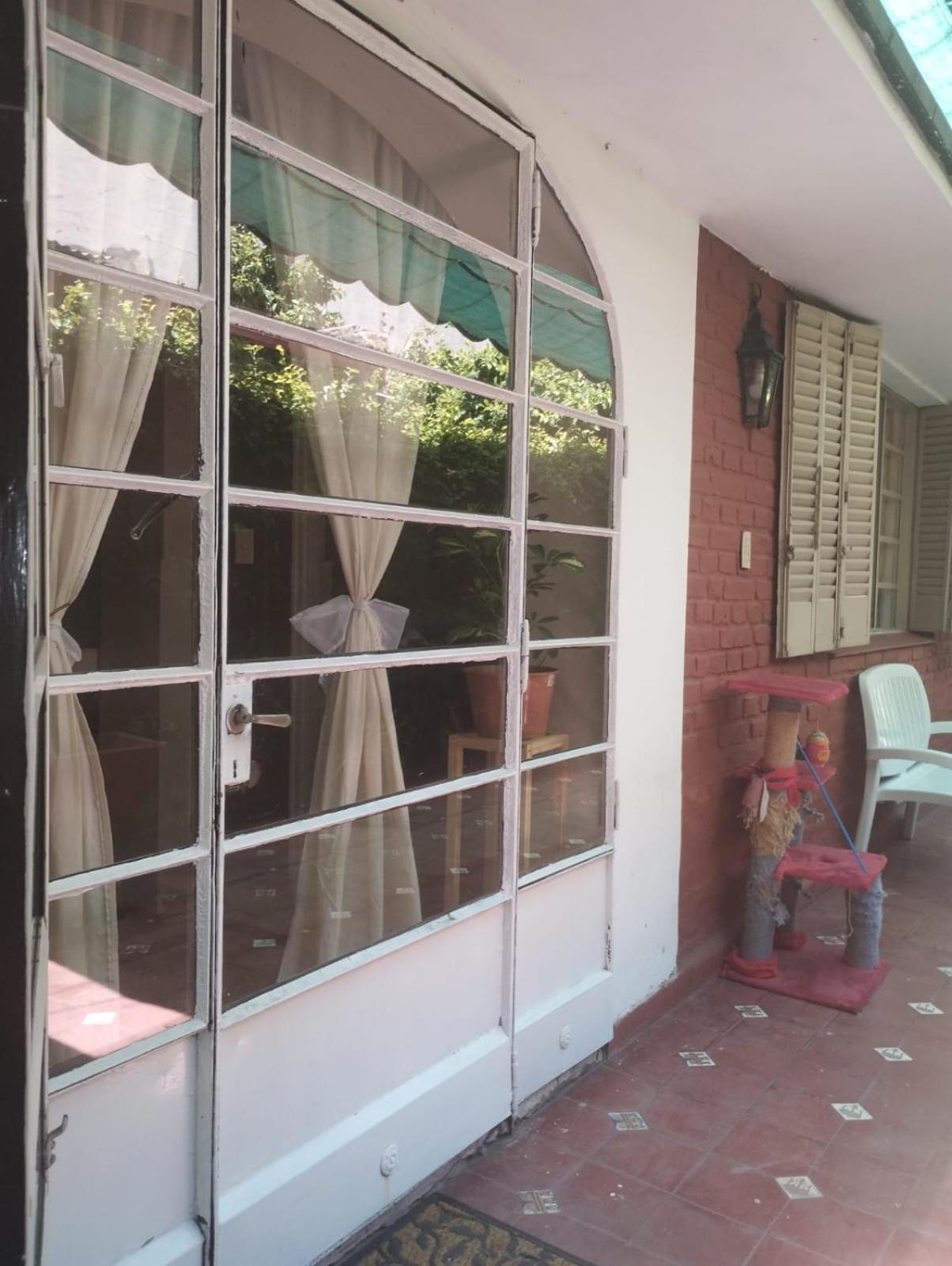 Bed & Breakfast Houselyon
