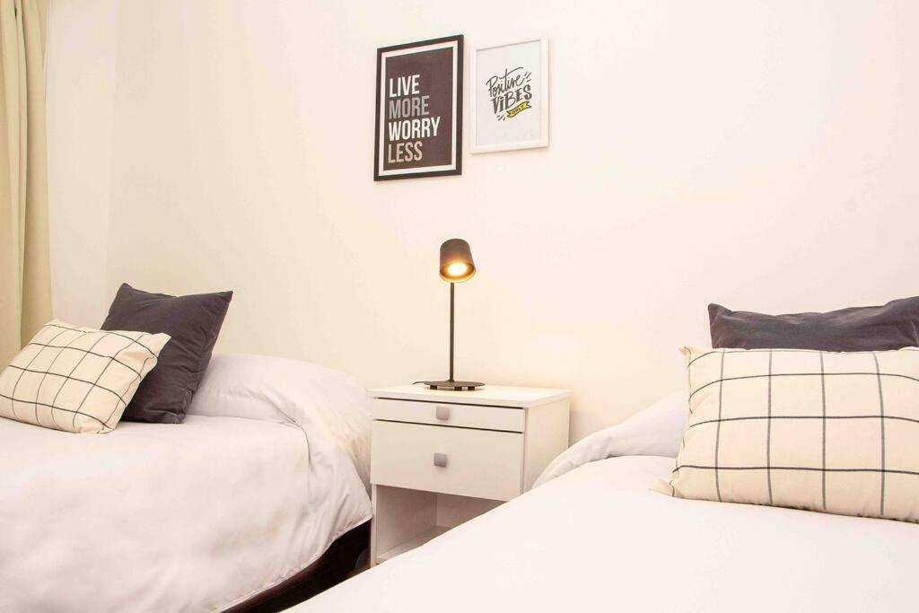 Casa Huesped V En El Corazon De La Ciudad, A Una Cuadra De Peatonal, Con Parking Privado A 100 Metros! Mendoza