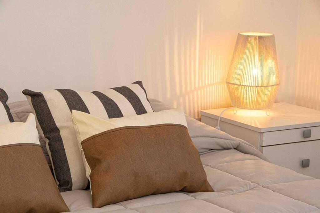 Apartment Casa Huesped V En El Corazon De La Ciudad, A Una Cuadra De Peatonal, Con Parking Privado A 100 Metros! *