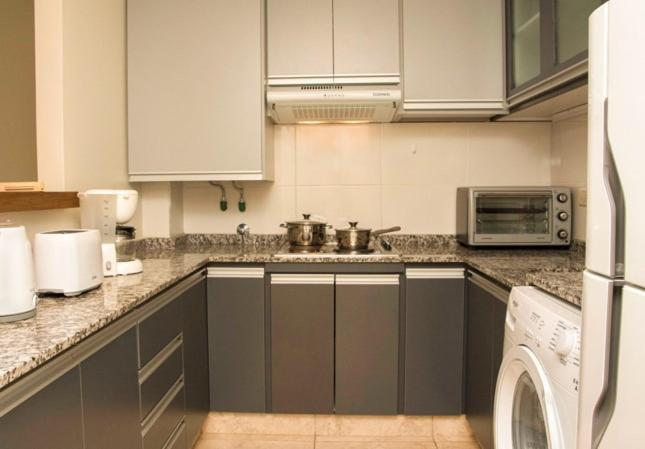 Calidos Departamentos En Ciudad Con Cochera Apartamento