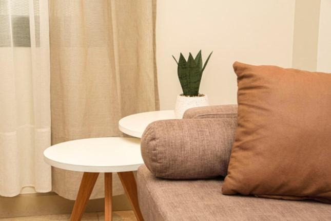 Calidos Departamentos En Ciudad Con Cochera Apartamento *