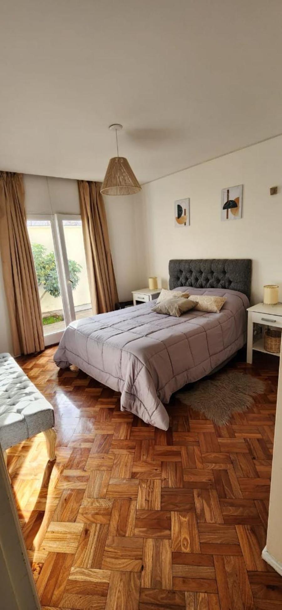 Kelly House Mendoza