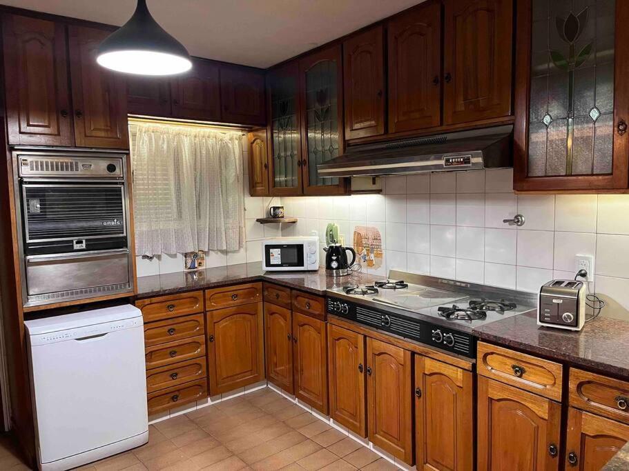 Valentino House Piscina Internet Parking Desayuno Holiday home
