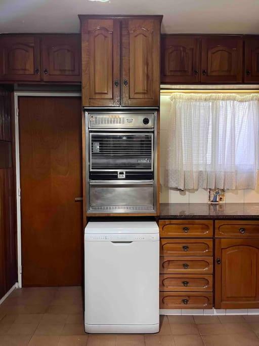 Valentino House Piscina Internet Parking Desayuno Holiday home