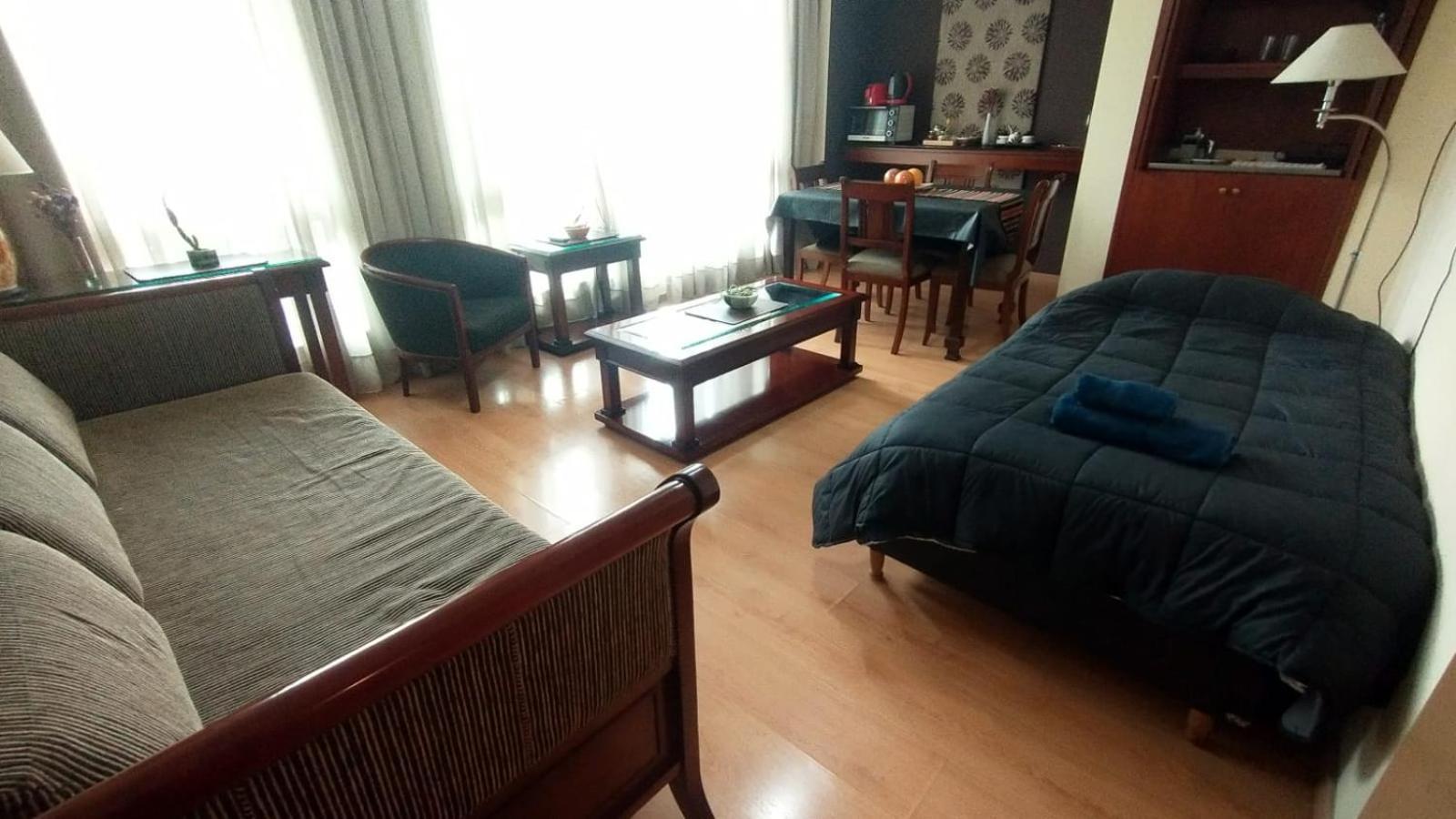 Departamento Plaza Italia Executive Apartment