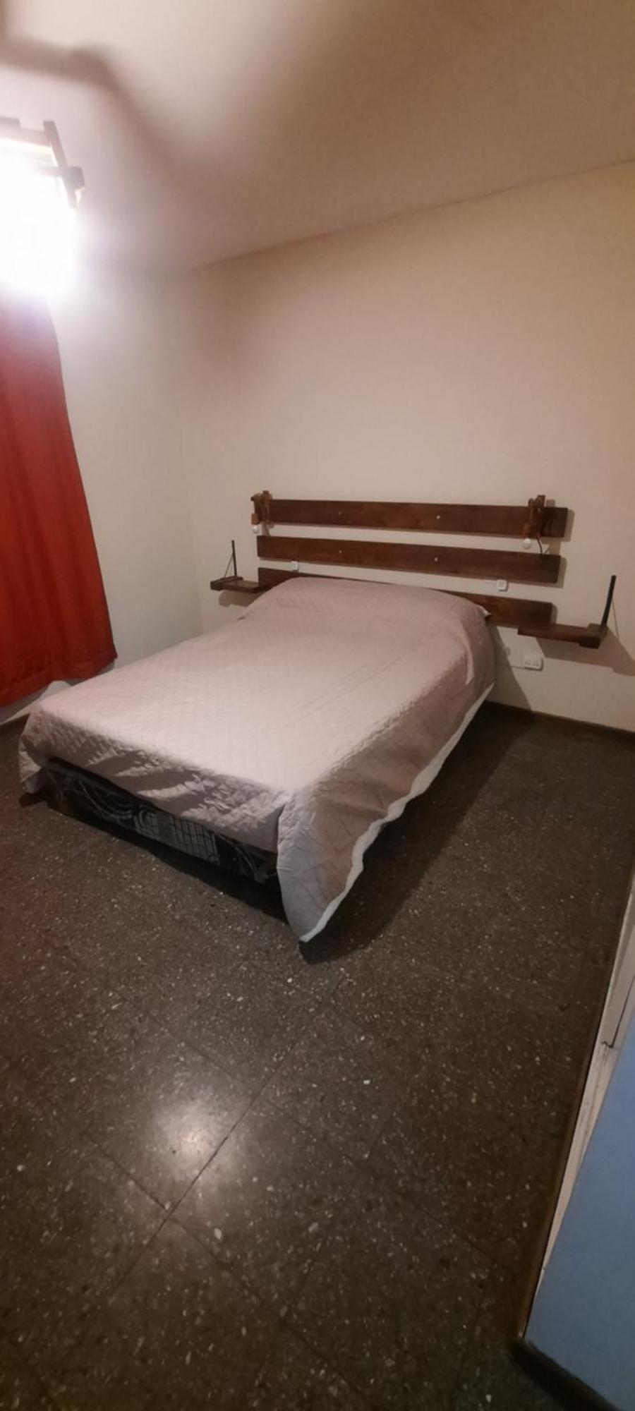 - Departamento *