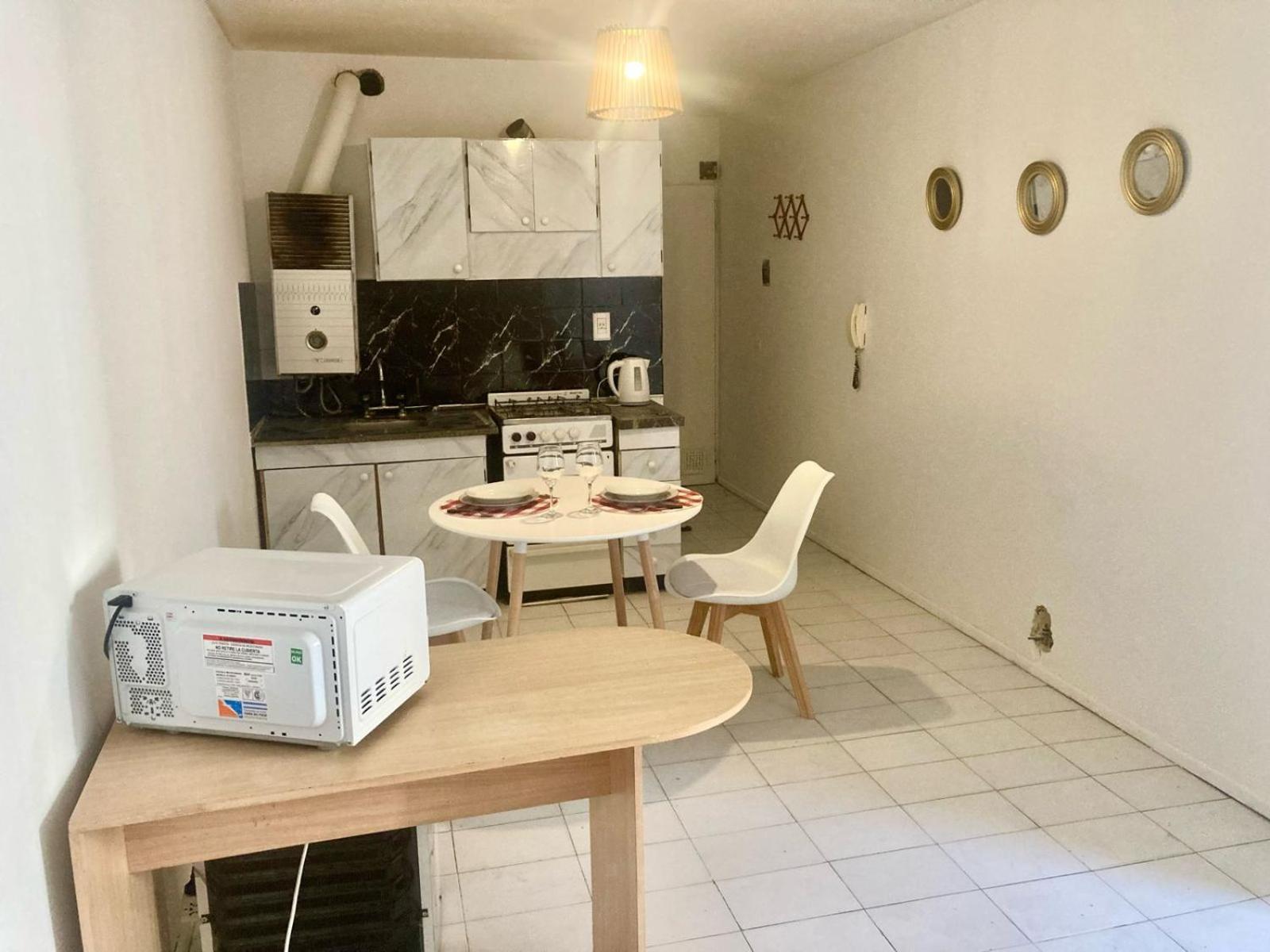 Aristides Villanueva Apartment