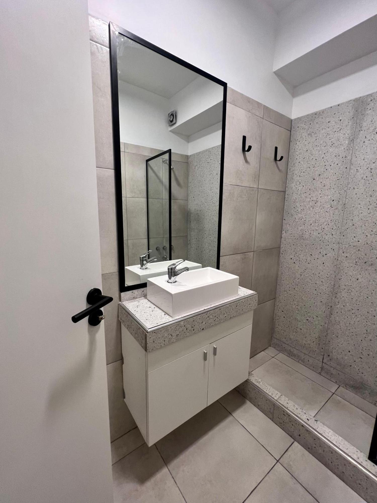 Apartamento Departamento En Zona Residencial