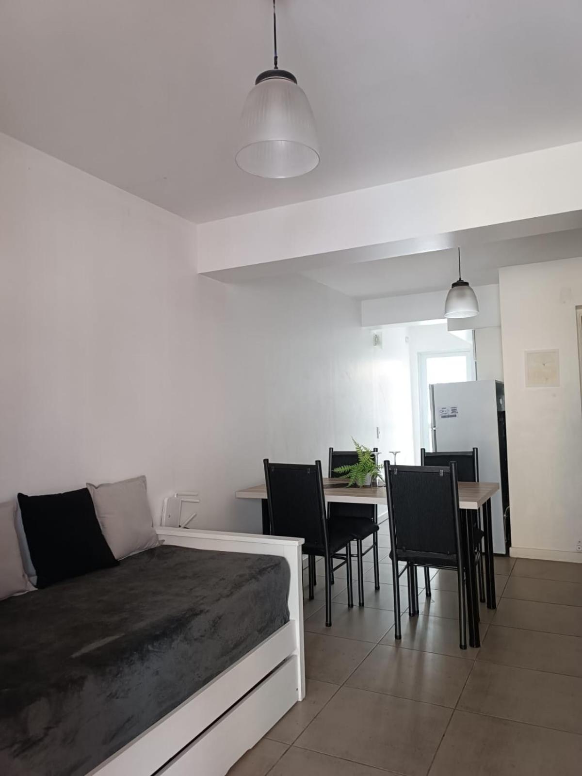 Shanti Alojamiento Monoambiente Y Departamento Mendoza