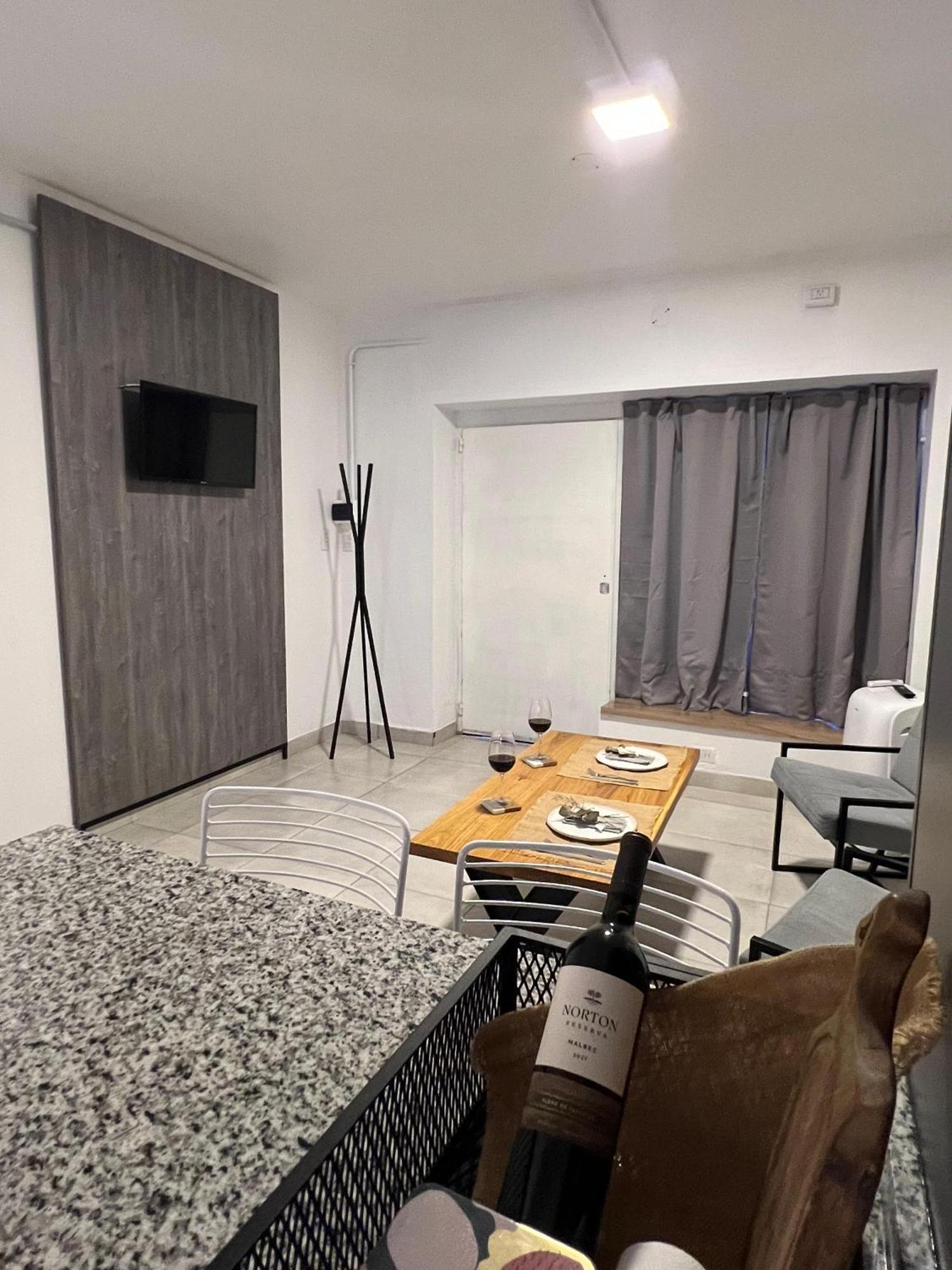 Departamento En Zona Residencial Mendoza
