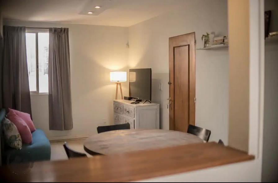 Departamento En La Mejor Zona De *