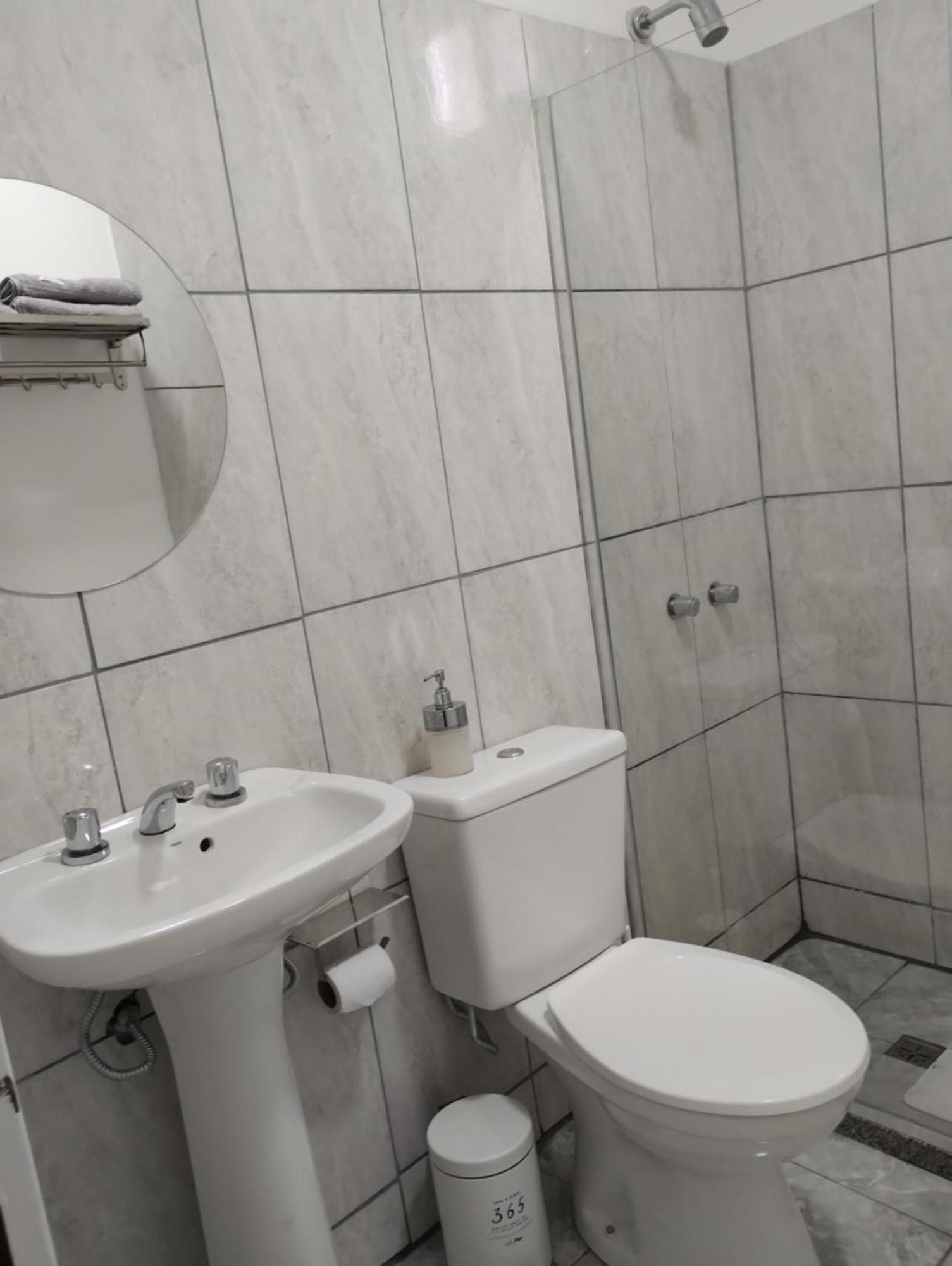 Apartamento Estudio Urbano En Capital, Calido Y Acogedor *