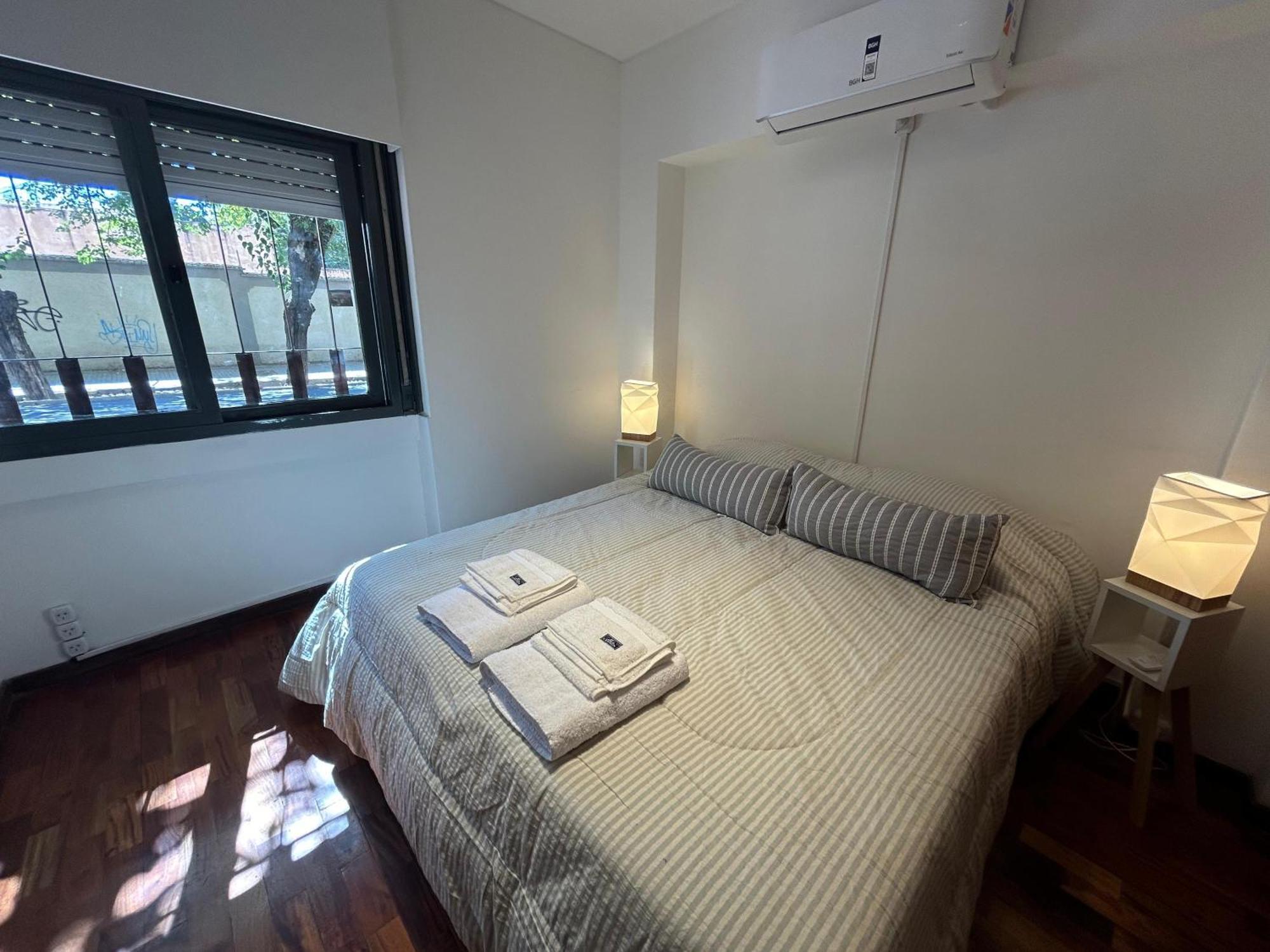 Apartamento Dpto En Centro Frente Plaza Independencia Mendoza